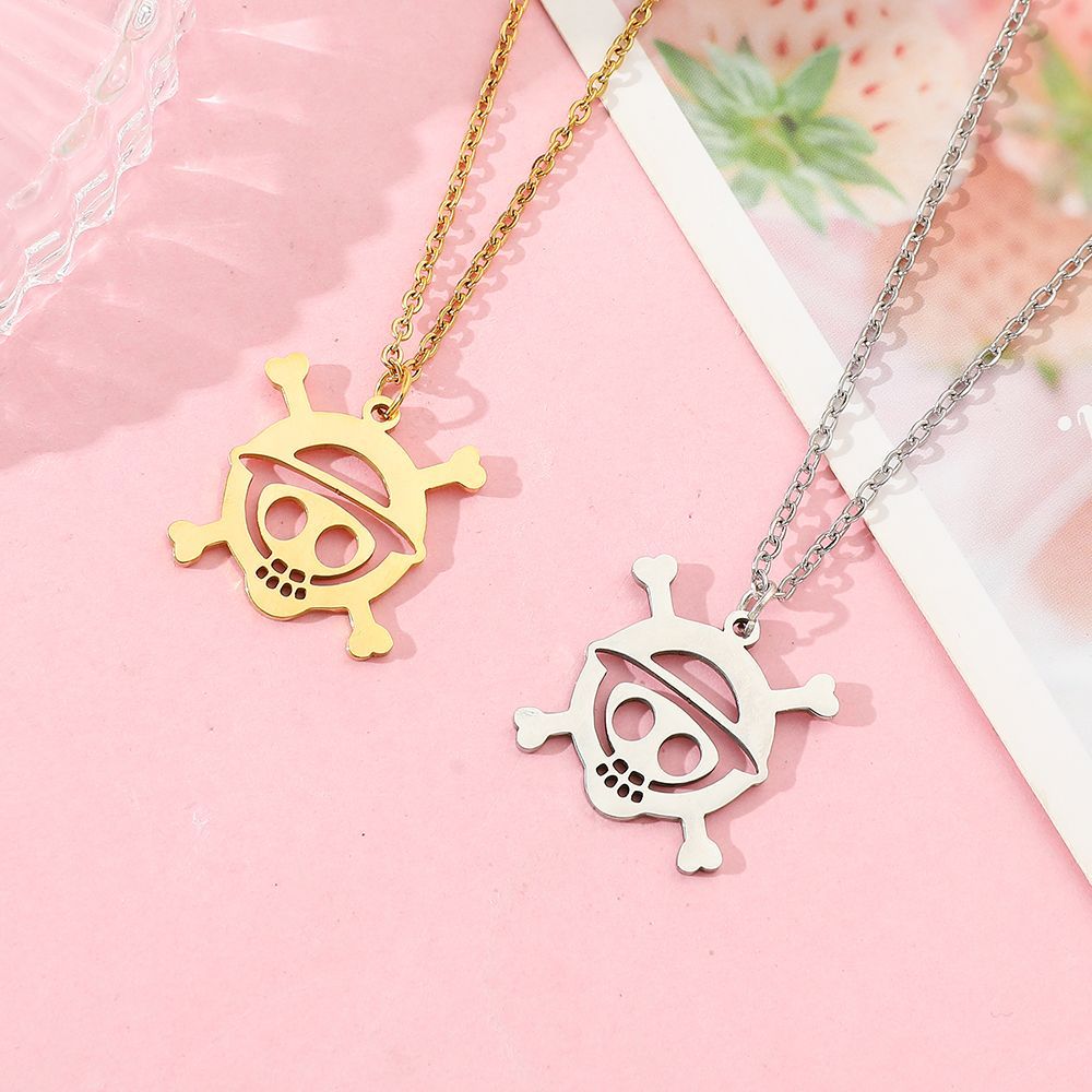 Collier pendentif creux en all - Men Accessories Necklace avis et prix