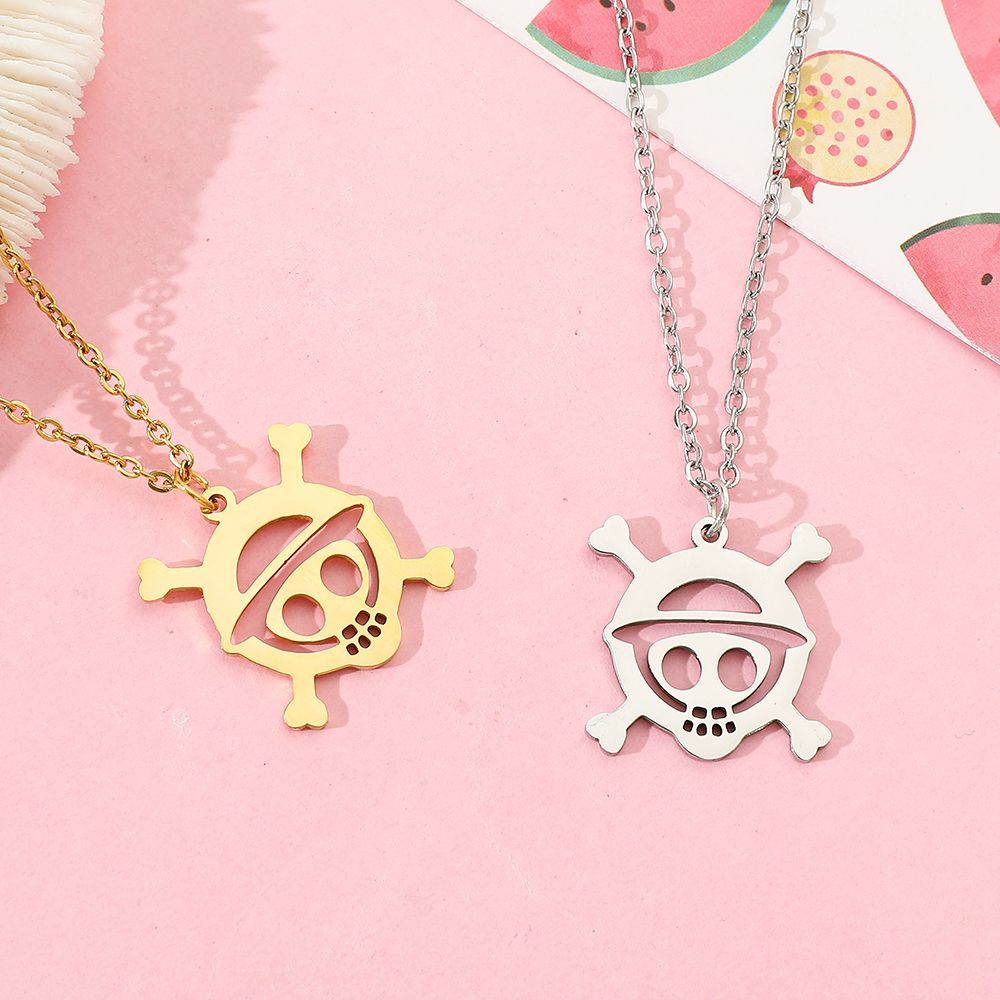 Collier pendentif creux en all - Men Accessories Necklace avis et prix