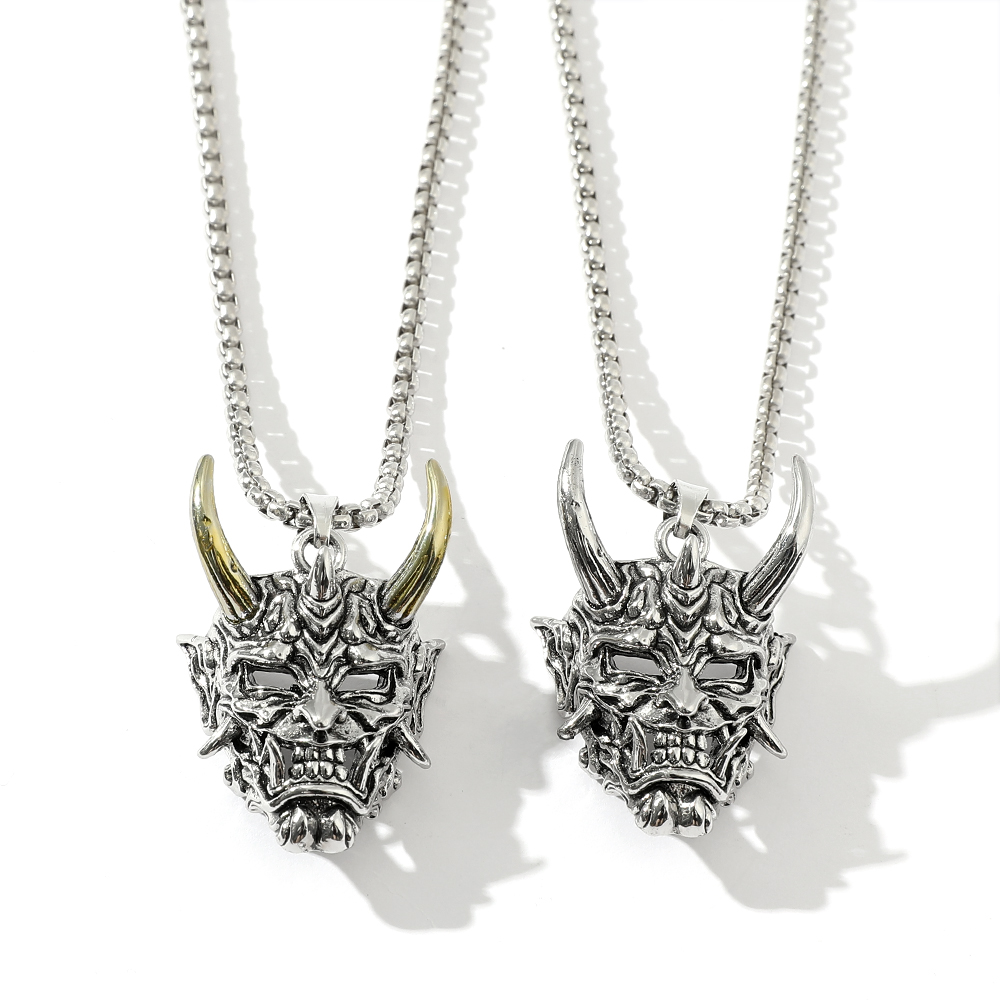 Collier pendentif masque de dé - Men Accessories Necklace avis et prix