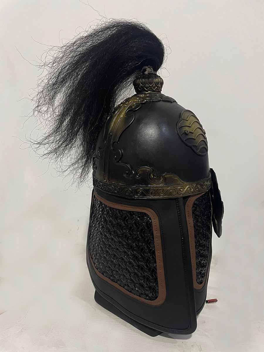 Casque d'armure véritable pour - Men Accessories H&M avis et prix